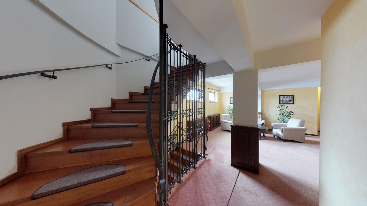 Pension Korona Sibiu Buitenkant foto